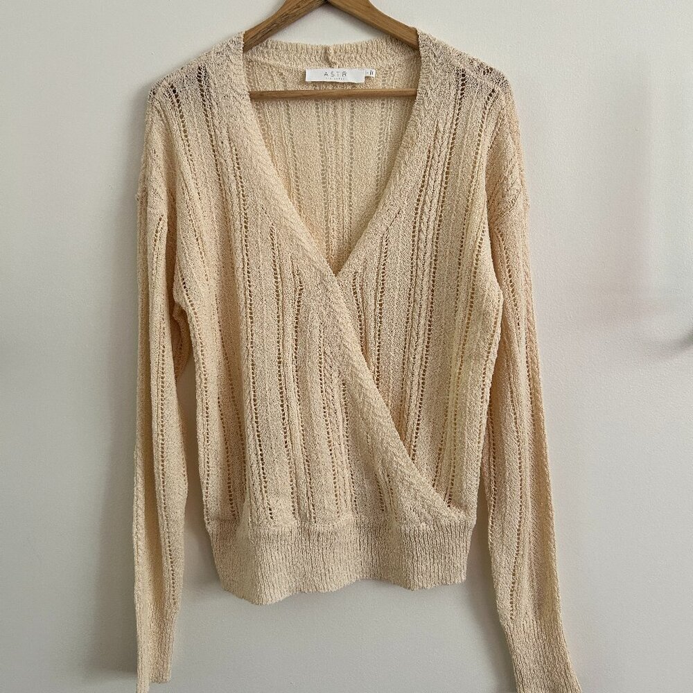 ASTR The Label Open-Knit Cream Lightweight Faux Wrap Sweater - Large - Picture 2 of 9